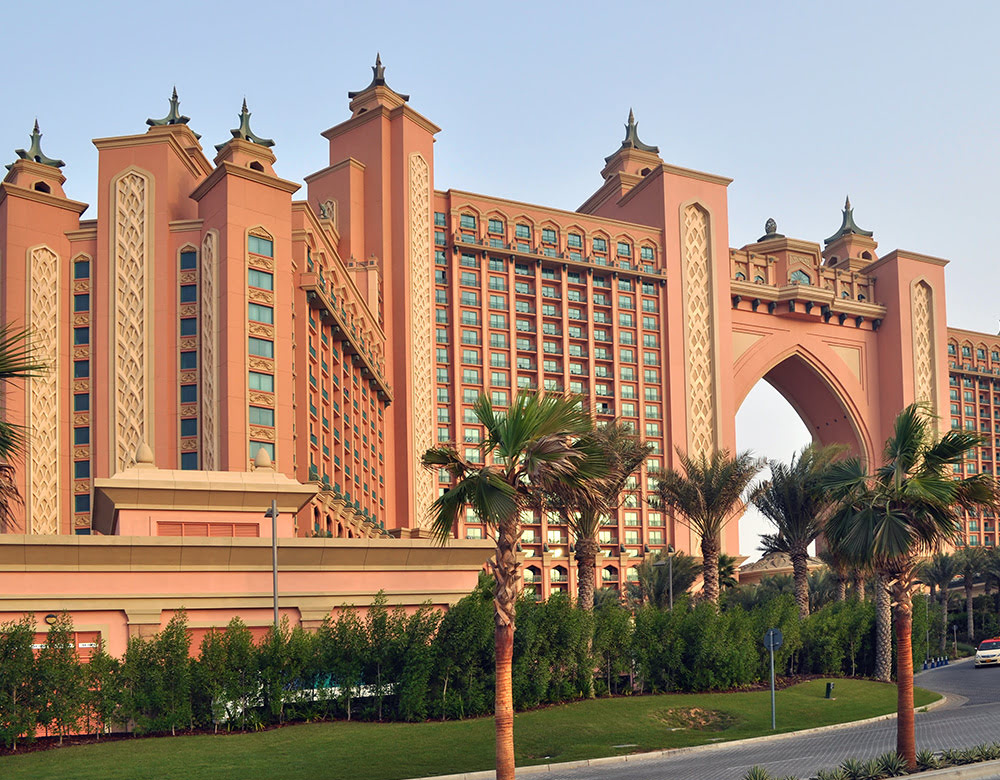 Why Visit Dubai