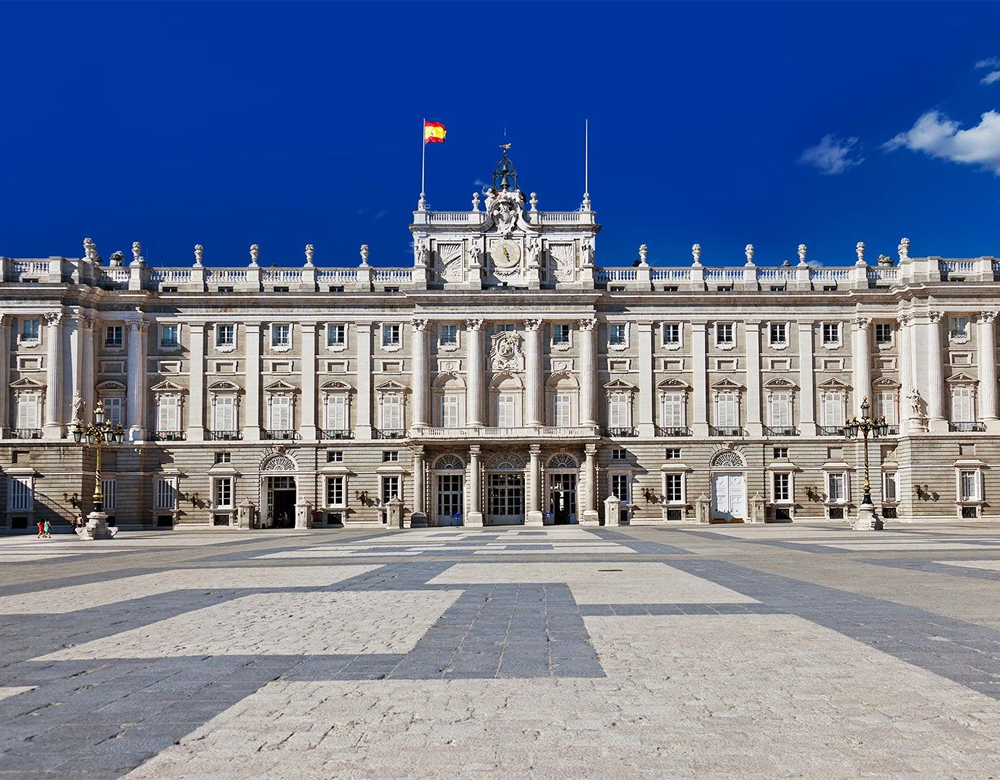 Spain’s Vibrant Capital of Business, Culture & International Connectivity